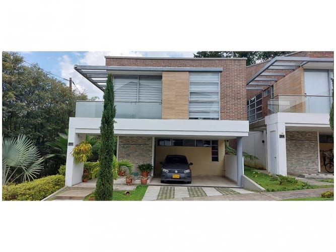 Casa de 3 alcobas en venta en Montessori, Medellín, 285 m² · foto 17 de 17
