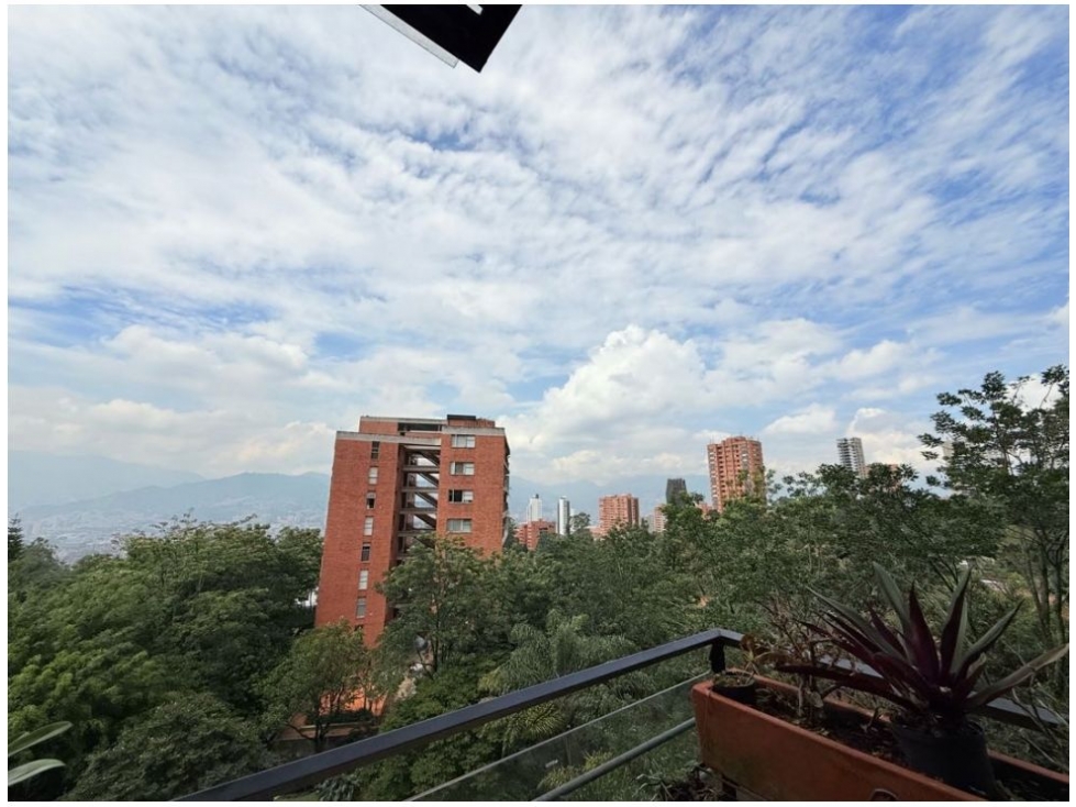 Apartamento en venta en Montessori, Medellín · foto 6 de 24
