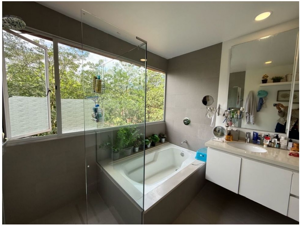 Apartamento en venta en Montessori, Medellín · foto 17 de 24