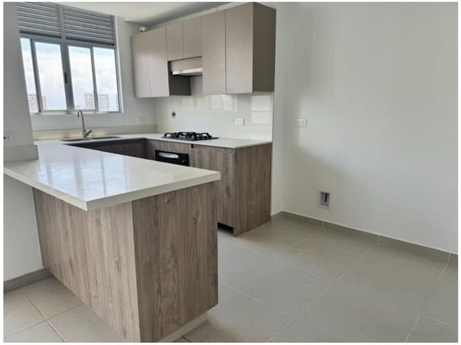 Apartamento de 3 alcobas en venta en Cumbres, Envigado, 136 m² · foto 3 de 22