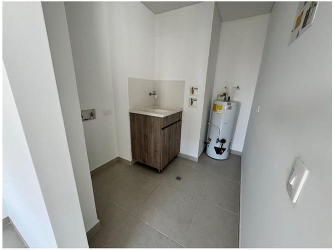 Apartamento de 3 alcobas en venta en Cumbres, Envigado, 136 m² · foto 5 de 22