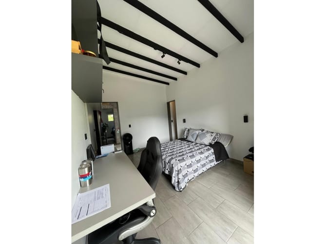Casa de 4 alcobas en venta en Las Lomitas, Sabaneta, 315 m² · foto 5 de 24