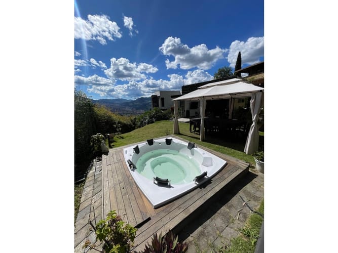 Casa de 4 alcobas en venta en Las Lomitas, Sabaneta, 315 m² · foto 22 de 24