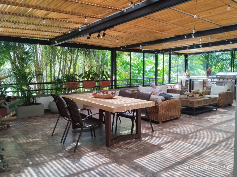 Apartamento en venta en El Poblado, Medellín · foto 10 de 16