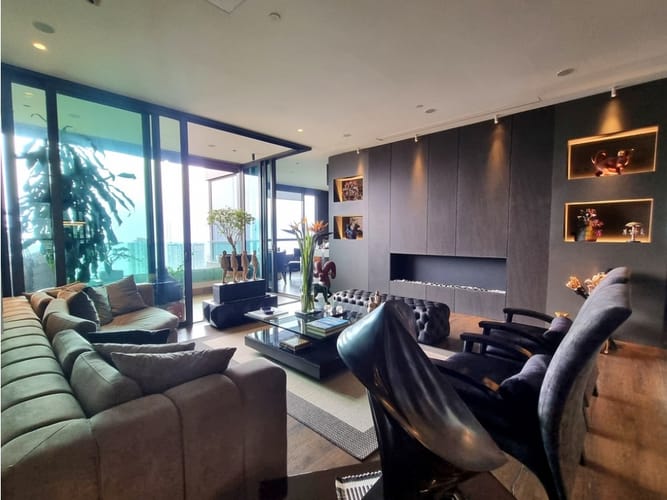 Apartamento de 3 alcobas en venta en Los Balsos, Medellín, 292 m² · foto 3 de 16