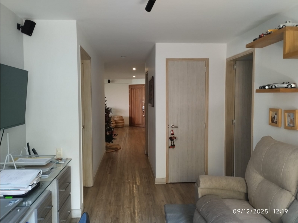 Apartamento en venta en El Poblado, Medellín · foto 11 de 16