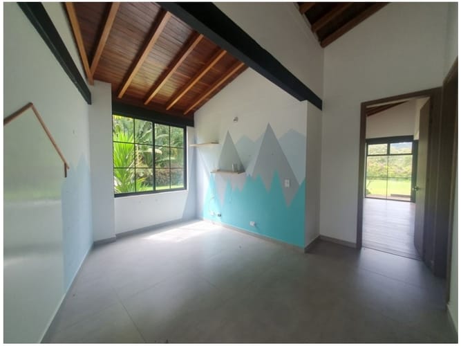 Casa de 3 alcobas en venta en Pantanillo, Envigado, 176 m² · foto 12 de 24