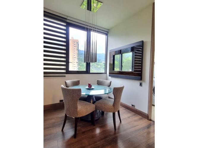 Apartamento de 3 alcobas en venta en Los Balsos, Medellín, 292 m² · foto 7 de 16