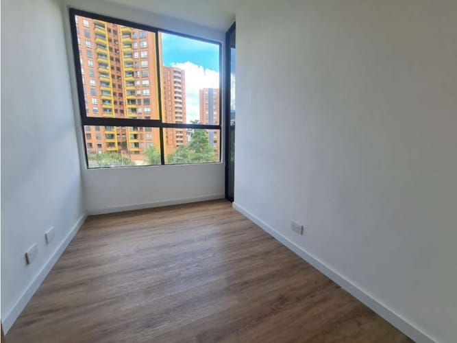 Apartamento de 2 alcobas en venta en El Poblado, Medellín, 116 m² · foto 8 de 16