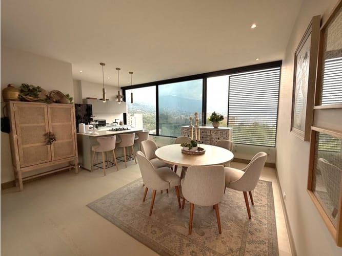 Apartamento de 1 alcoba en venta en El Poblado, Medellín, 86 m² · foto 4 de 17