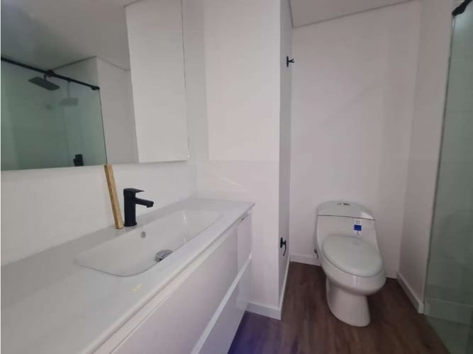 Apartamento de 2 alcobas en venta en El Poblado, Medellín, 116 m² · foto 10 de 16