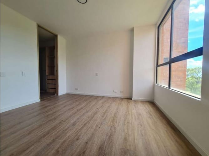Apartamento de 2 alcobas en venta en El Poblado, Medellín, 116 m² · foto 12 de 16