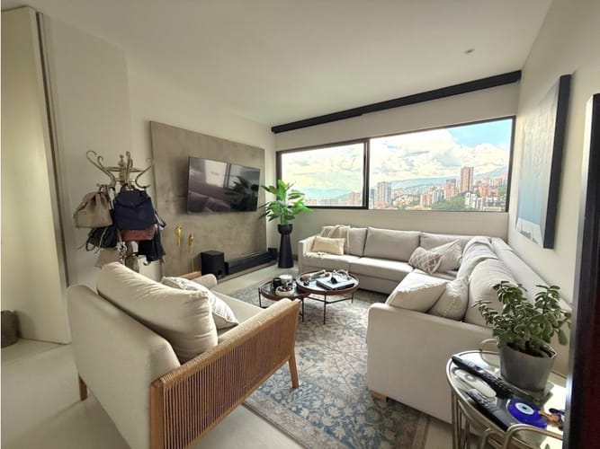 Apartamento de 1 alcoba en venta en El Poblado, Medellín, 86 m² · foto 8 de 17