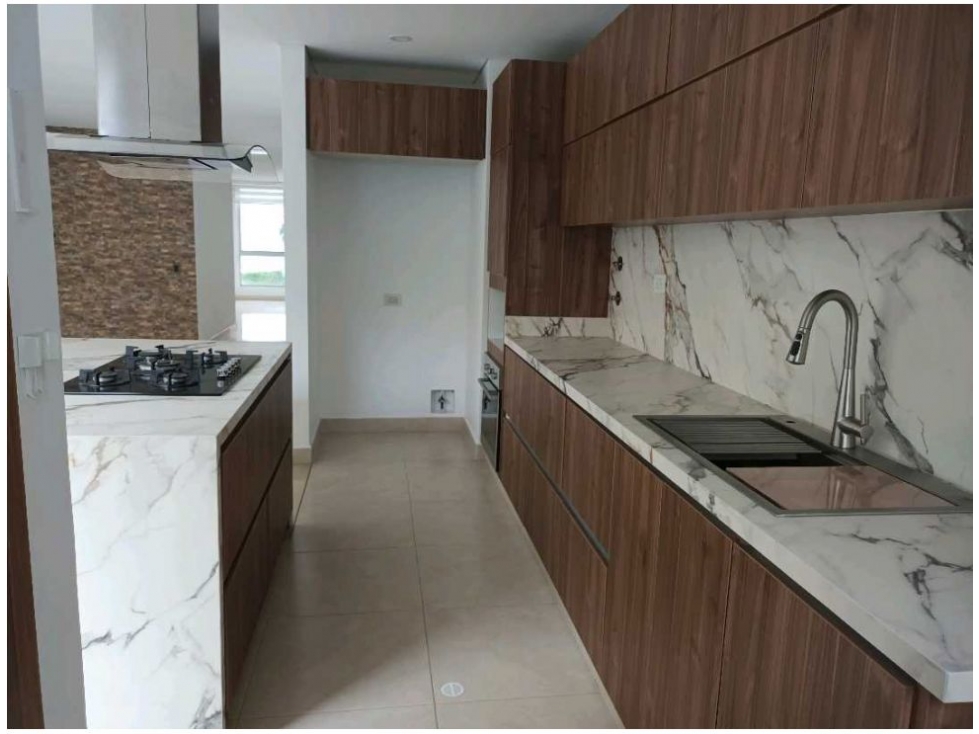 Apartamento en venta en Castropol, Medellín · foto 10 de 18