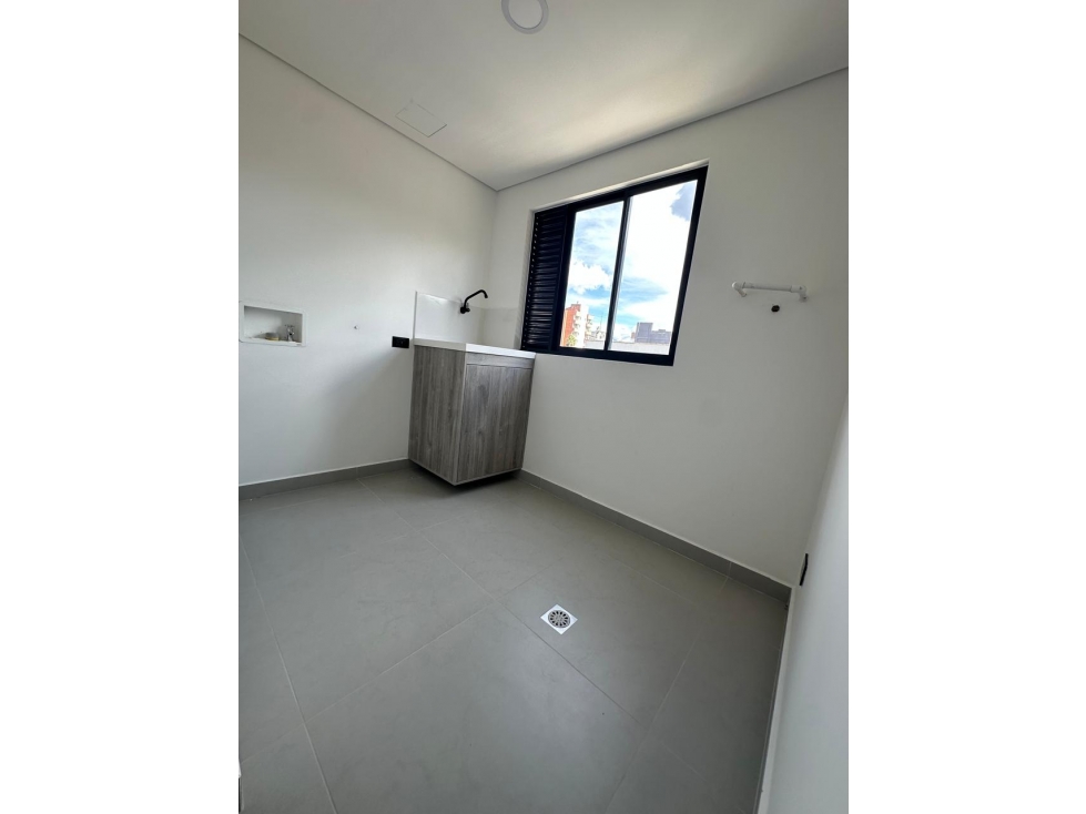 Apartamento en venta en Estadio, Medellín · foto 3 de 23