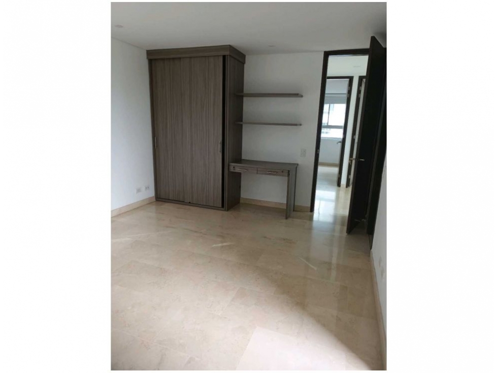 Apartamento en venta en Castropol, Medellín · foto 14 de 18