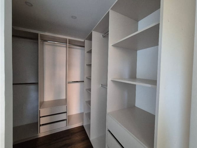 Apartamento de 2 alcobas en venta en El Diamante No. 2, Medellín, 84 m² · foto 13 de 14