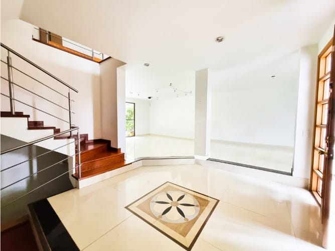 Casa de 3 alcobas en venta en Bosques De San Jorge, Envigado, 305 m² · foto 6 de 17