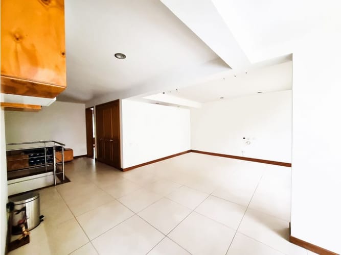 Casa de 3 alcobas en venta en Bosques De San Jorge, Envigado, 305 m² · foto 8 de 17