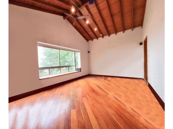 Casa de 3 alcobas en venta en Bosques De San Jorge, Envigado, 305 m² · foto 9 de 17