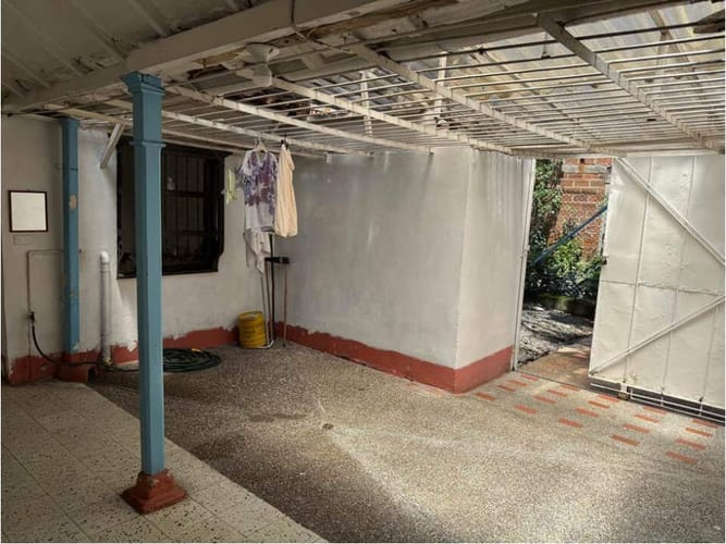 Local en venta en Camparola, Medellín, 257 m² · foto 4 de 13