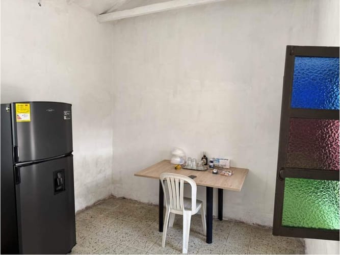 Local en venta en Camparola, Medellín, 257 m² · foto 8 de 13
