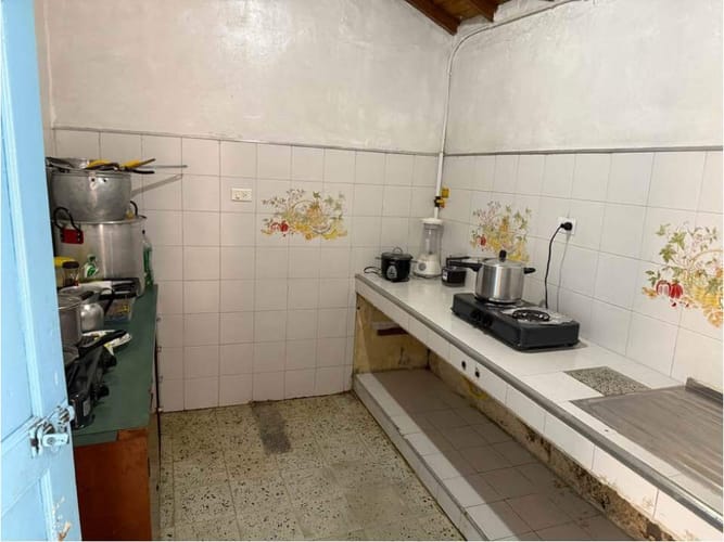 Local en venta en Camparola, Medellín, 257 m² · foto 10 de 13