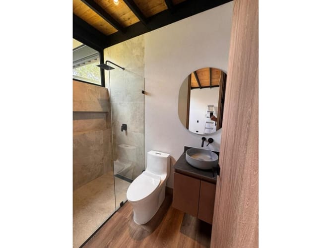 Casa de 3 alcobas en venta en Pantanillo, Medellín, 316 m² · foto 12 de 19