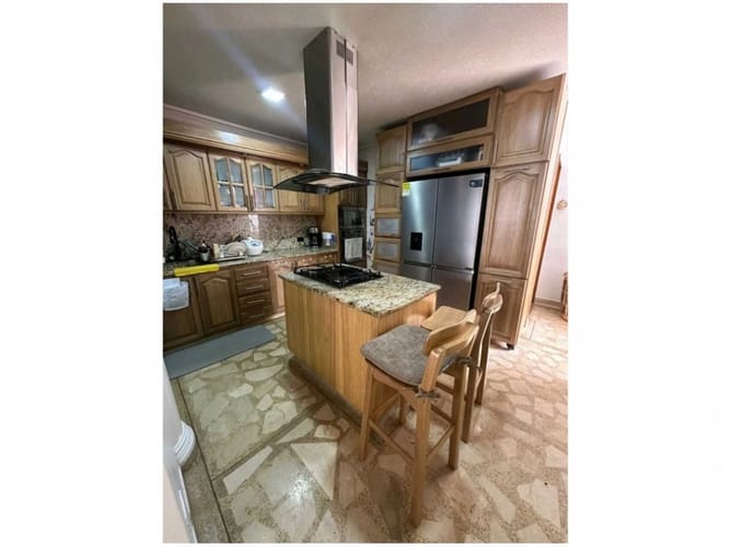 Casa de 4 alcobas en venta en Simon Bolivar, Medellín, 200 m² · foto 13 de 15