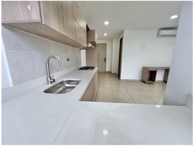 Apartamento de 1 alcoba en venta en Las Acacias, Medellín, 37 m² · foto 4 de 5