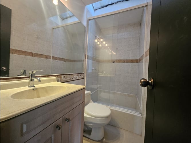 Apartamento de 3 alcobas en venta en Vía Las Palmas, Medellín, 173 m² · foto 14 de 21