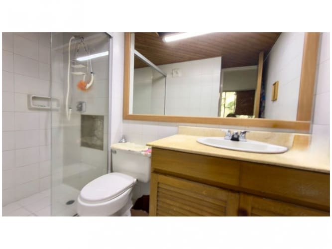 Apartamento de 3 alcobas en venta en Castropol, Medellín, 191 m² · foto 11 de 17