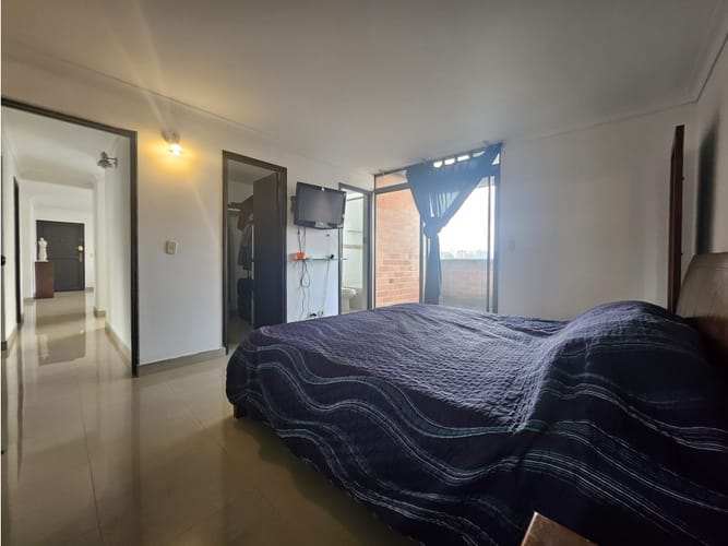Apartamento de 3 alcobas en venta en Vía Las Palmas, Medellín, 173 m² · foto 16 de 21