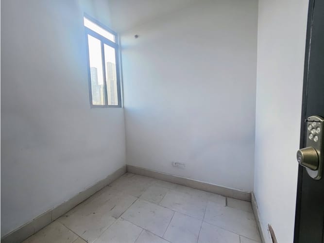 Apartamento de 3 alcobas en venta en Vía Las Palmas, Medellín, 173 m² · foto 19 de 21