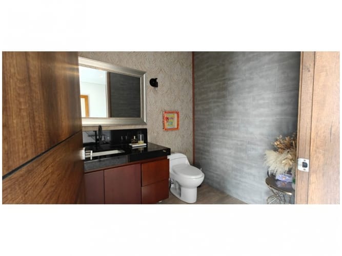 Casa de 3 alcobas en venta en Llano Grande, Rionegro, 360 m² · foto 4 de 24