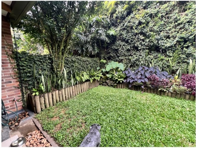 Casa de 4 alcobas en venta en El Tesoro, Medellín, 270 m² · foto 19 de 24