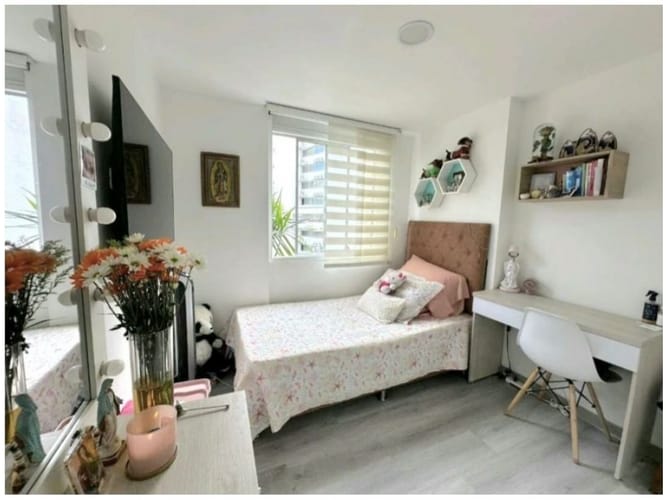 Apartamento de 3 alcobas en venta en El Poblado, Medellín, 96 m² · foto 8 de 9