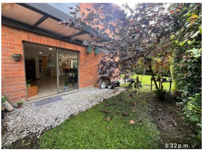 Casa de 4 alcobas en venta en Santa Elena, El Retiro, 316 m² · foto 2 de 17