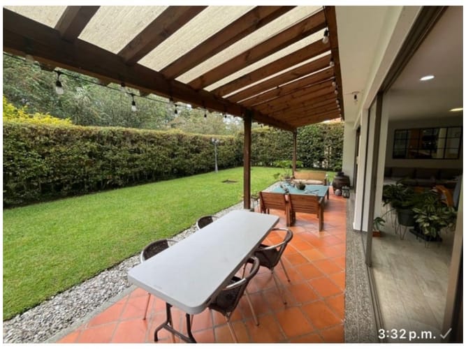 Casa de 4 alcobas en venta en Santa Elena, El Retiro, 316 m² · foto 3 de 17