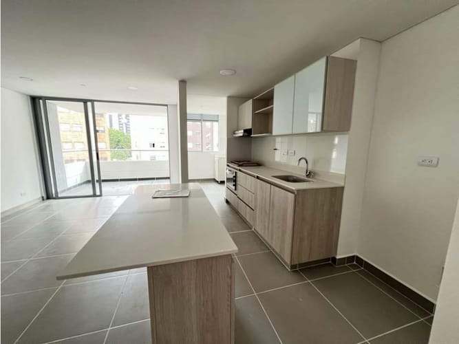 Apartamento de 3 alcobas en venta en La Abadia, Envigado, 91 m² · foto 2 de 17