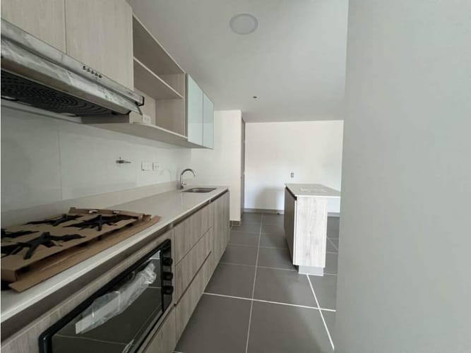 Apartamento de 3 alcobas en venta en La Abadia, Envigado, 91 m² · foto 5 de 17