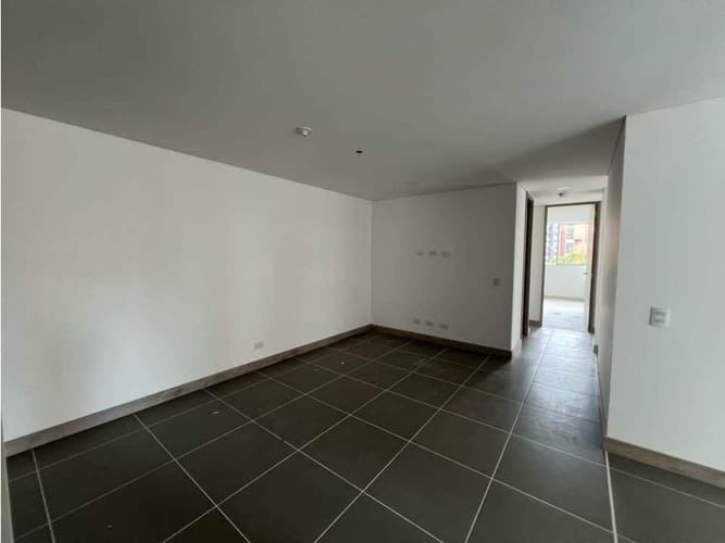 Apartamento de 3 alcobas en venta en La Abadia, Envigado, 91 m² · foto 6 de 17
