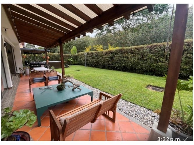 Casa de 4 alcobas en venta en Santa Elena, El Retiro, 316 m² · foto 12 de 17