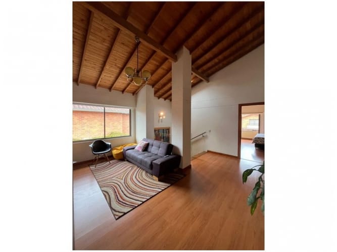 Casa de 4 alcobas en venta en Santa Elena, El Retiro, 316 m² · foto 13 de 17
