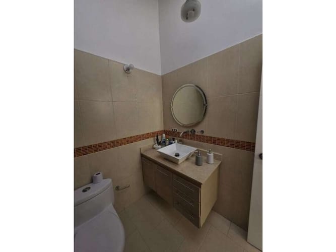 Casa de 4 alcobas en venta en Las Brujas, Envigado, 204 m² · foto 7 de 16