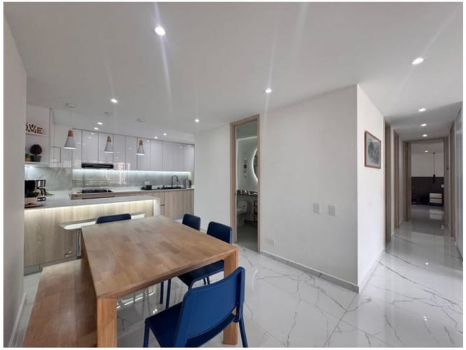 Apartamento de 3 alcobas en venta en Vizcaya, Medellín, 132 m² · foto 3 de 10