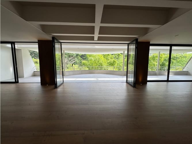 Apartamento de 3 alcobas en venta en El Poblado, Medellín, 500 m² · foto 9 de 24