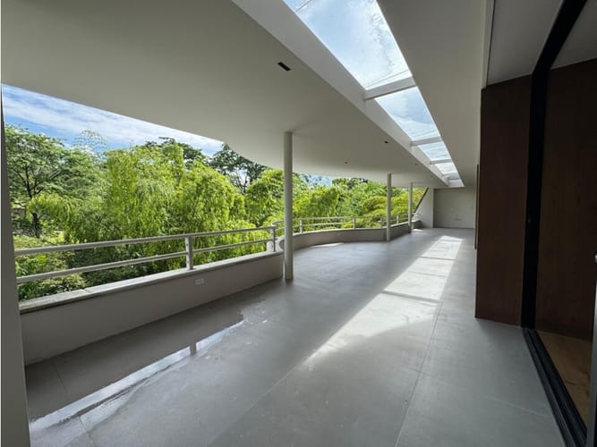 Apartamento de 3 alcobas en venta en El Poblado, Medellín, 500 m² · foto 10 de 24