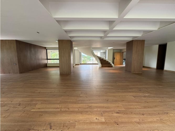 Apartamento de 3 alcobas en venta en El Poblado, Medellín, 500 m² · foto 13 de 24