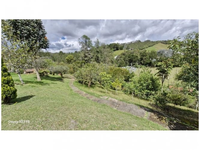 Casa de 4 alcobas en venta en El Chuscal, El Retiro, 450 m² · foto 5 de 24